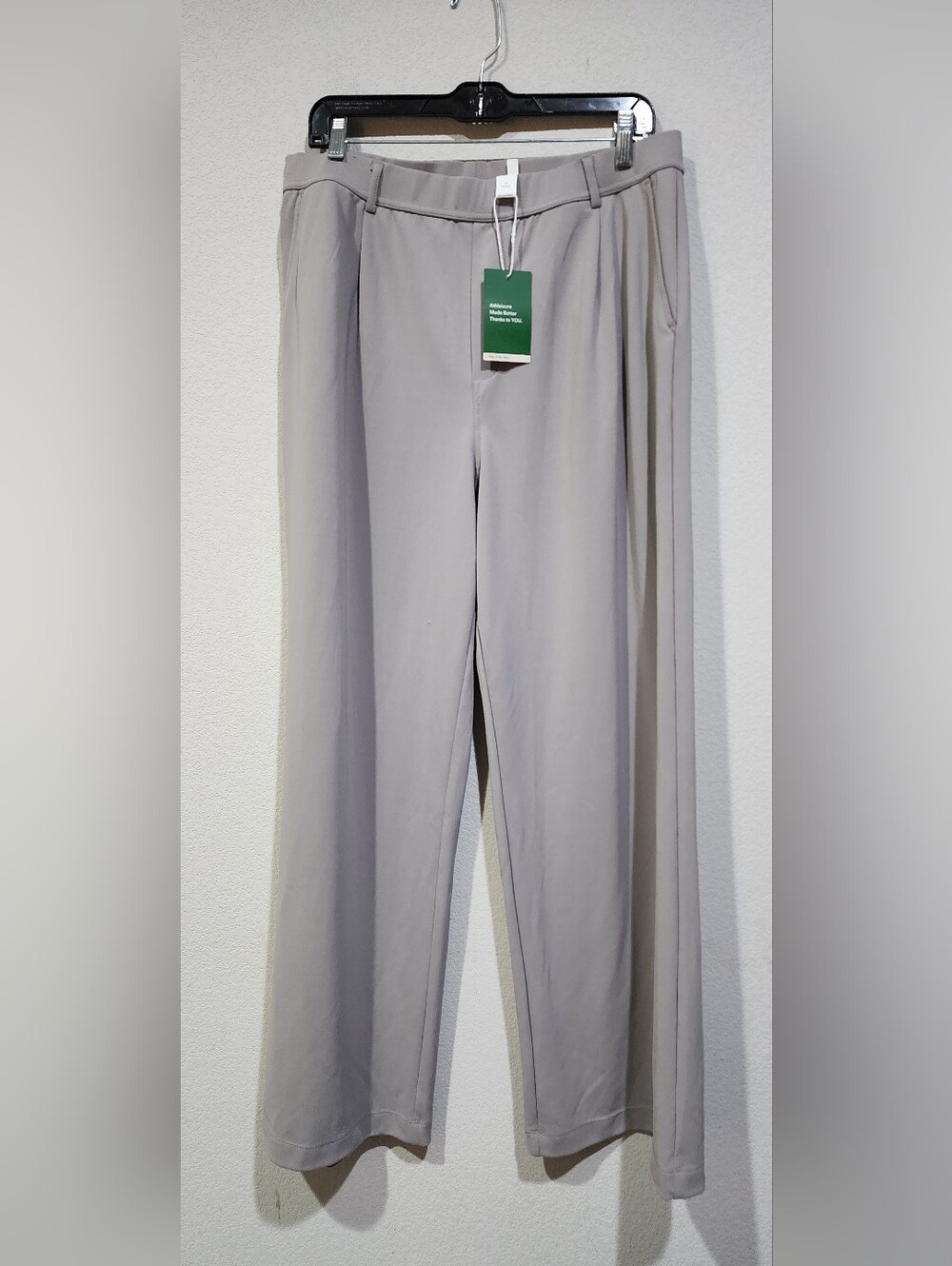 NWT Halara Women's Light Gray Straight-Leg Stretchy Pants Size XL